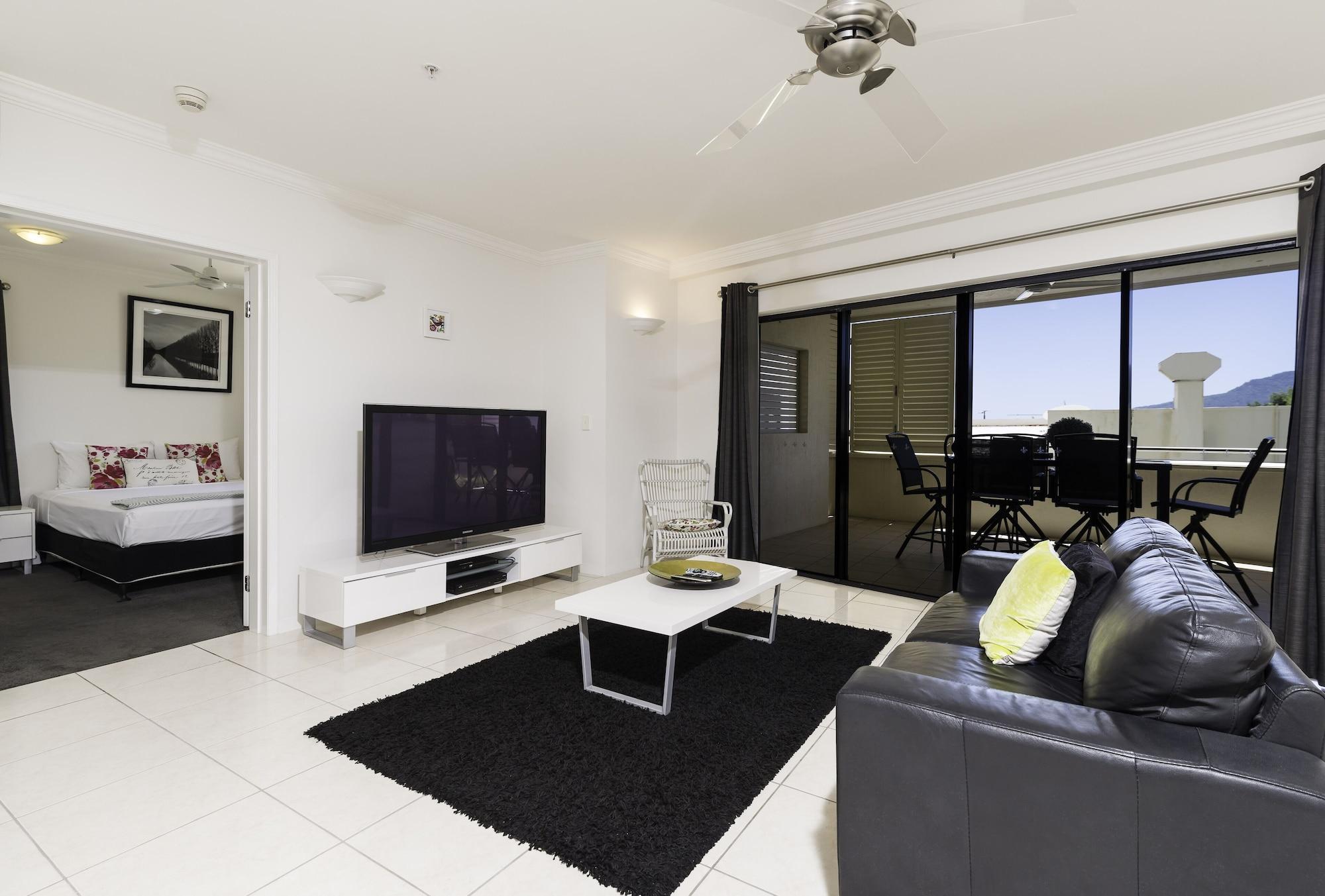 Jack And Newell Holiday Apartments Cairns Kültér fotó