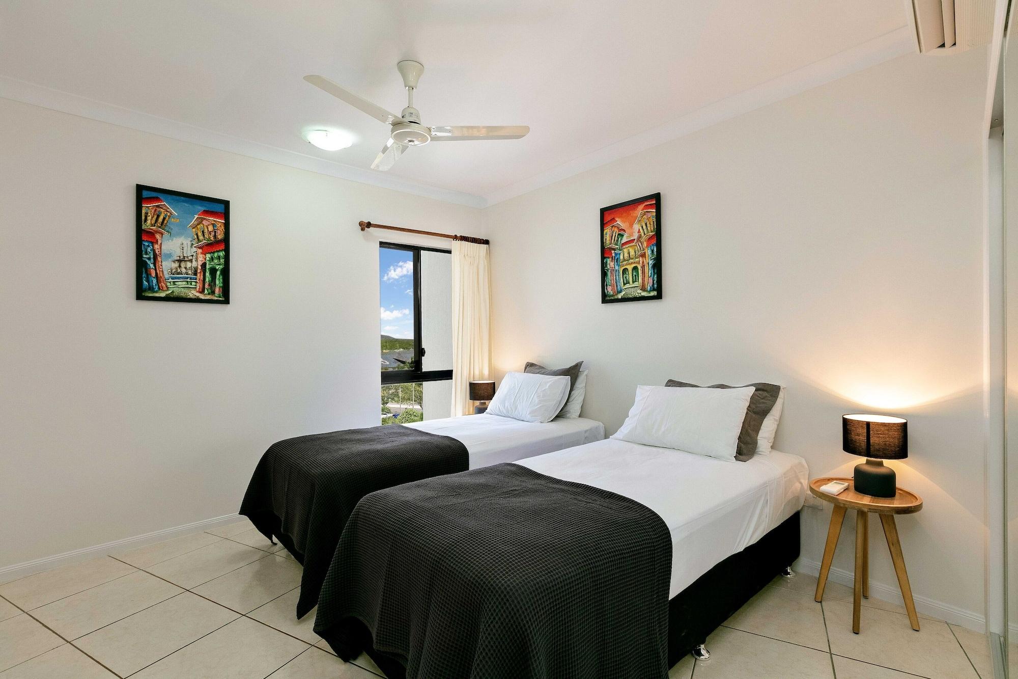 Jack And Newell Holiday Apartments Cairns Kültér fotó