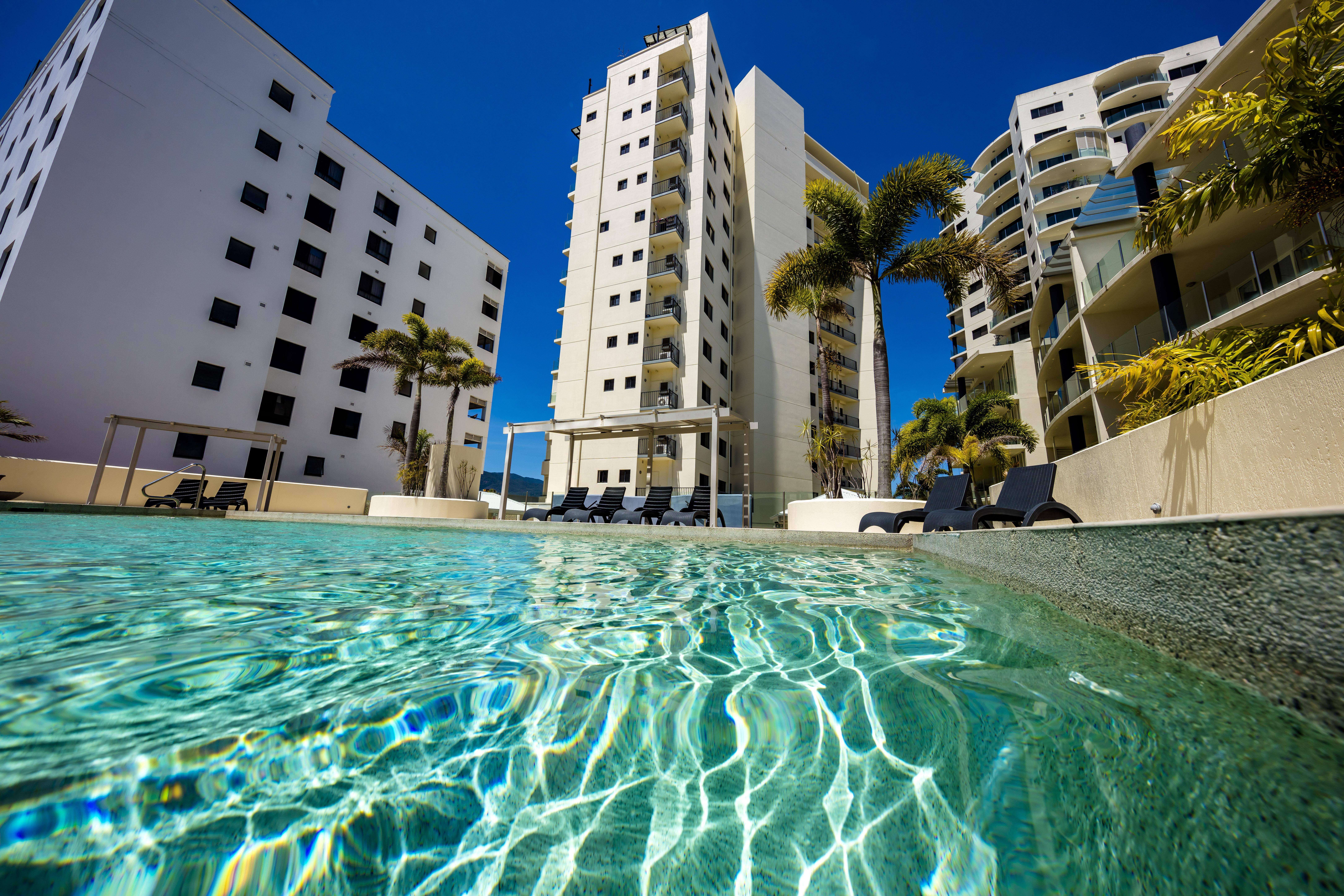 Jack And Newell Holiday Apartments Cairns Kültér fotó