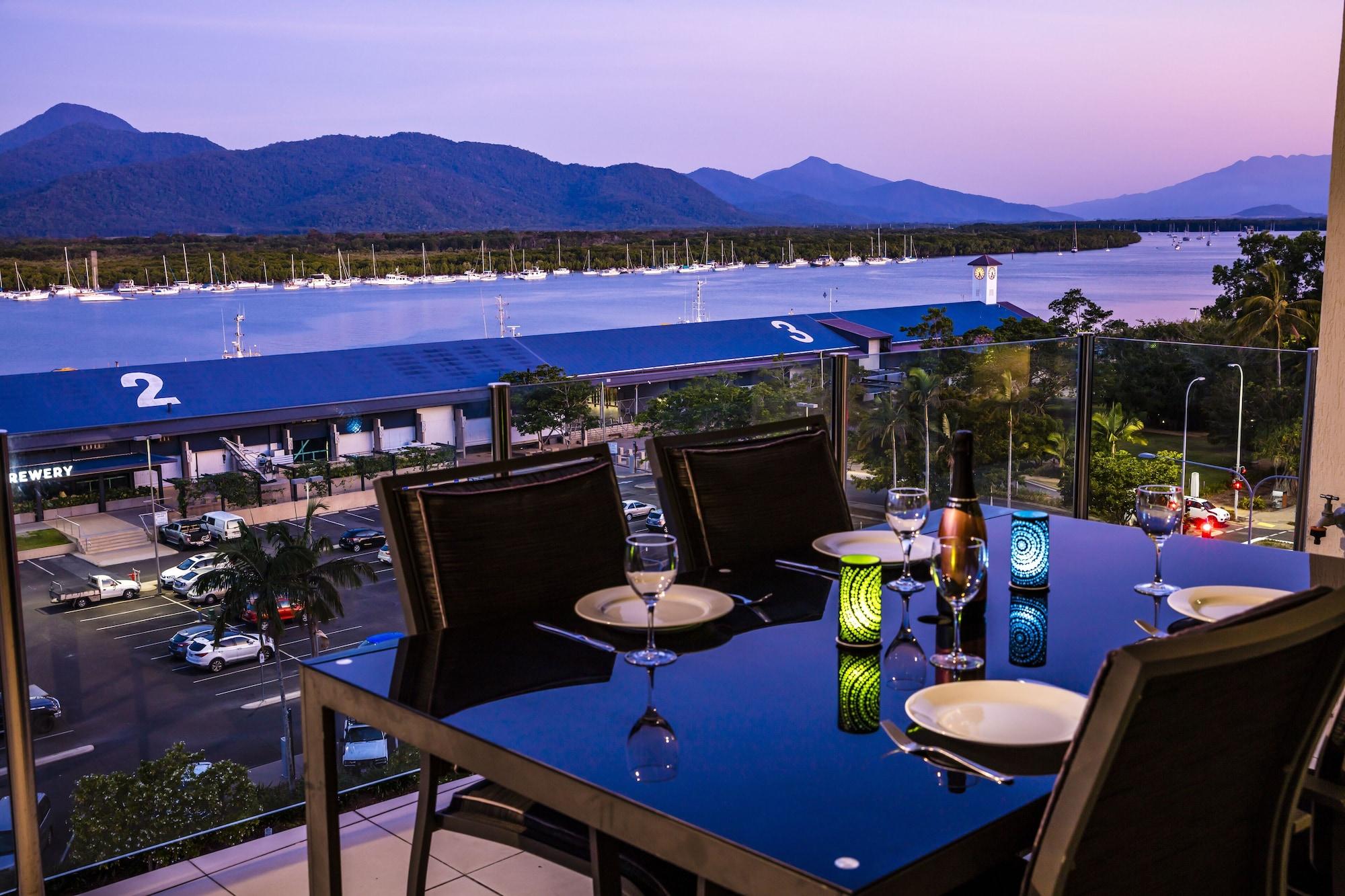 Jack And Newell Holiday Apartments Cairns Kültér fotó